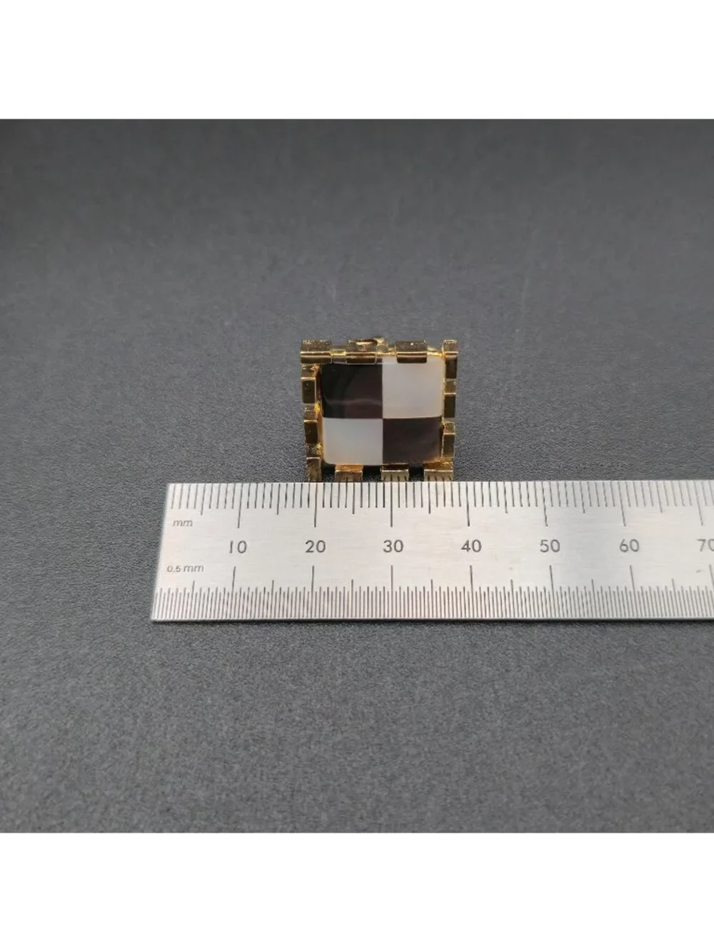 Vintage Gold Tone Mother of Pearl Checkerboard Square Cufflinks Mens Jewelry A80